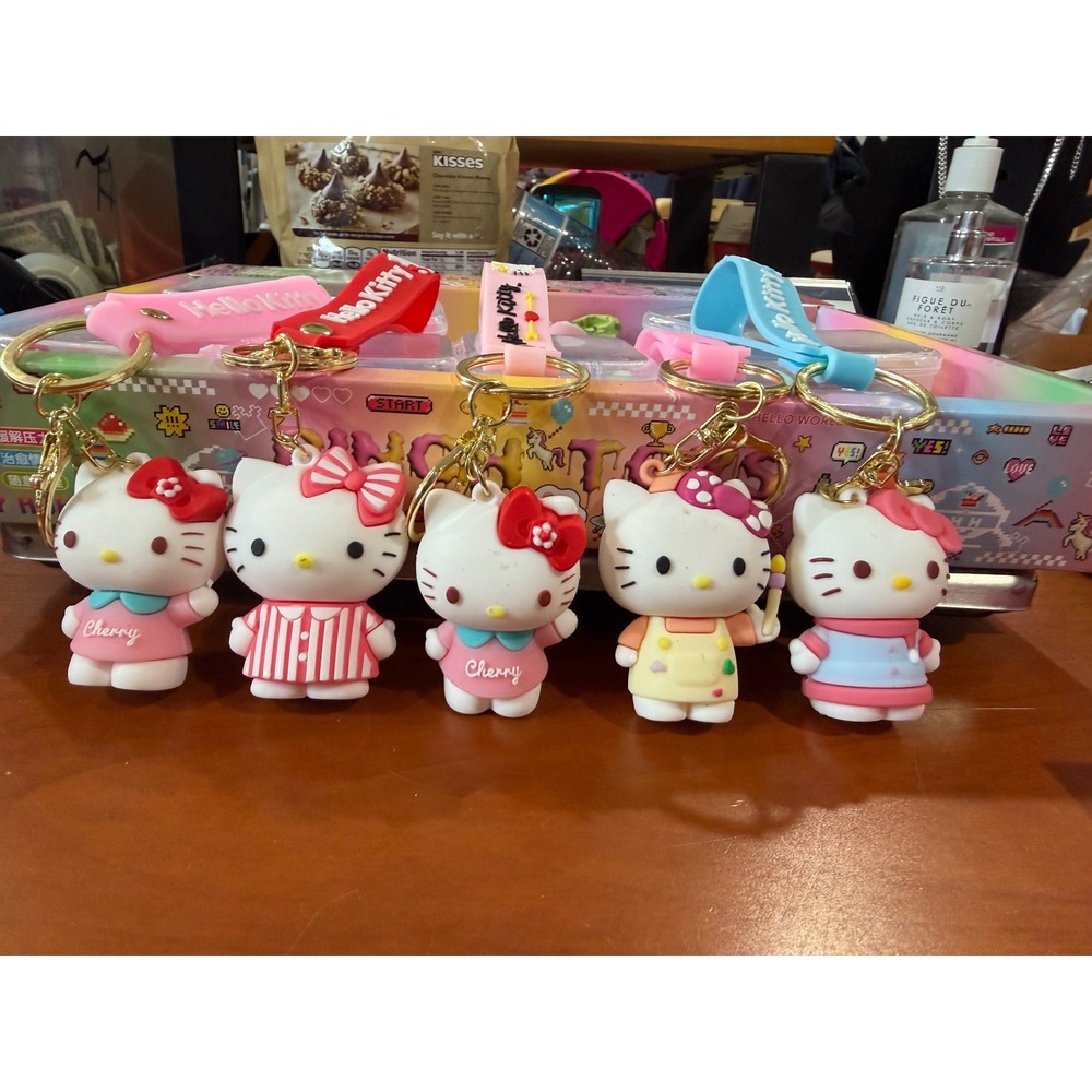 Sanrio Hello Kitty 3D Keychain Set 5pc Kawaii Figure Wristlet Strap Bag Charms